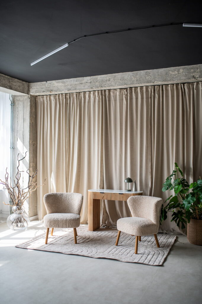 studio Katowice, studio Chorzów, studio contentowe, studio do zdjęć